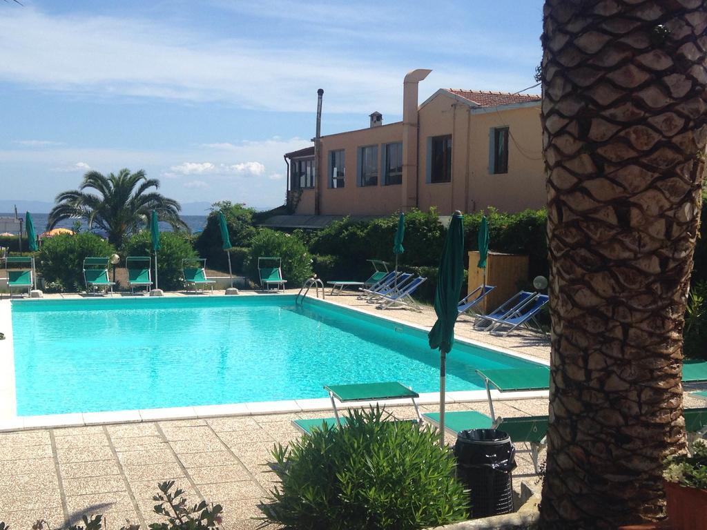 Albergo Romana Capoliveri  Extérieur photo